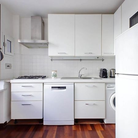 Domus Lou Elegante Appartamento In Trastevere Roma Ngoại thất bức ảnh