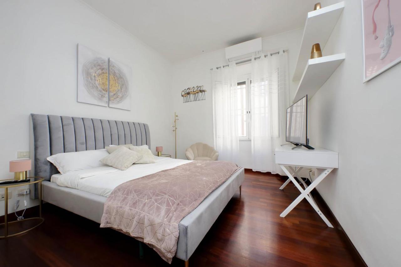 Domus Lou Elegante Appartamento In Trastevere Roma Ngoại thất bức ảnh
