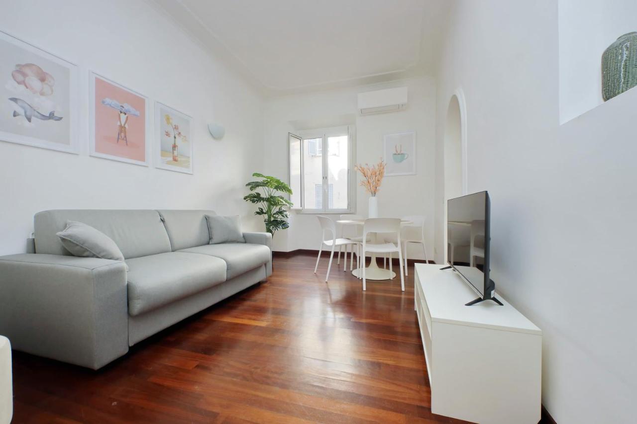 Domus Lou Elegante Appartamento In Trastevere Roma Ngoại thất bức ảnh