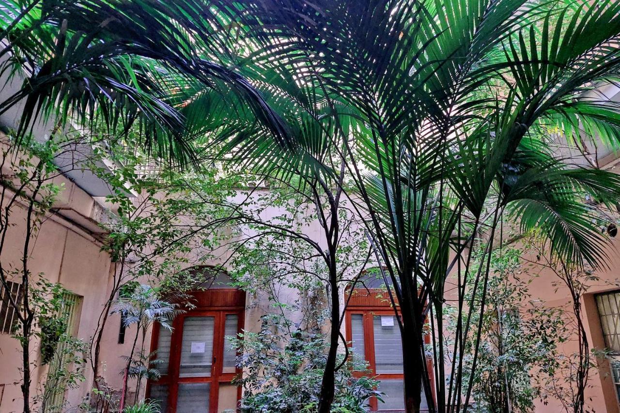 Domus Lou Elegante Appartamento In Trastevere Roma Ngoại thất bức ảnh