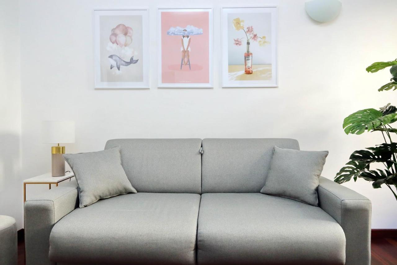 Domus Lou Elegante Appartamento In Trastevere Roma Ngoại thất bức ảnh