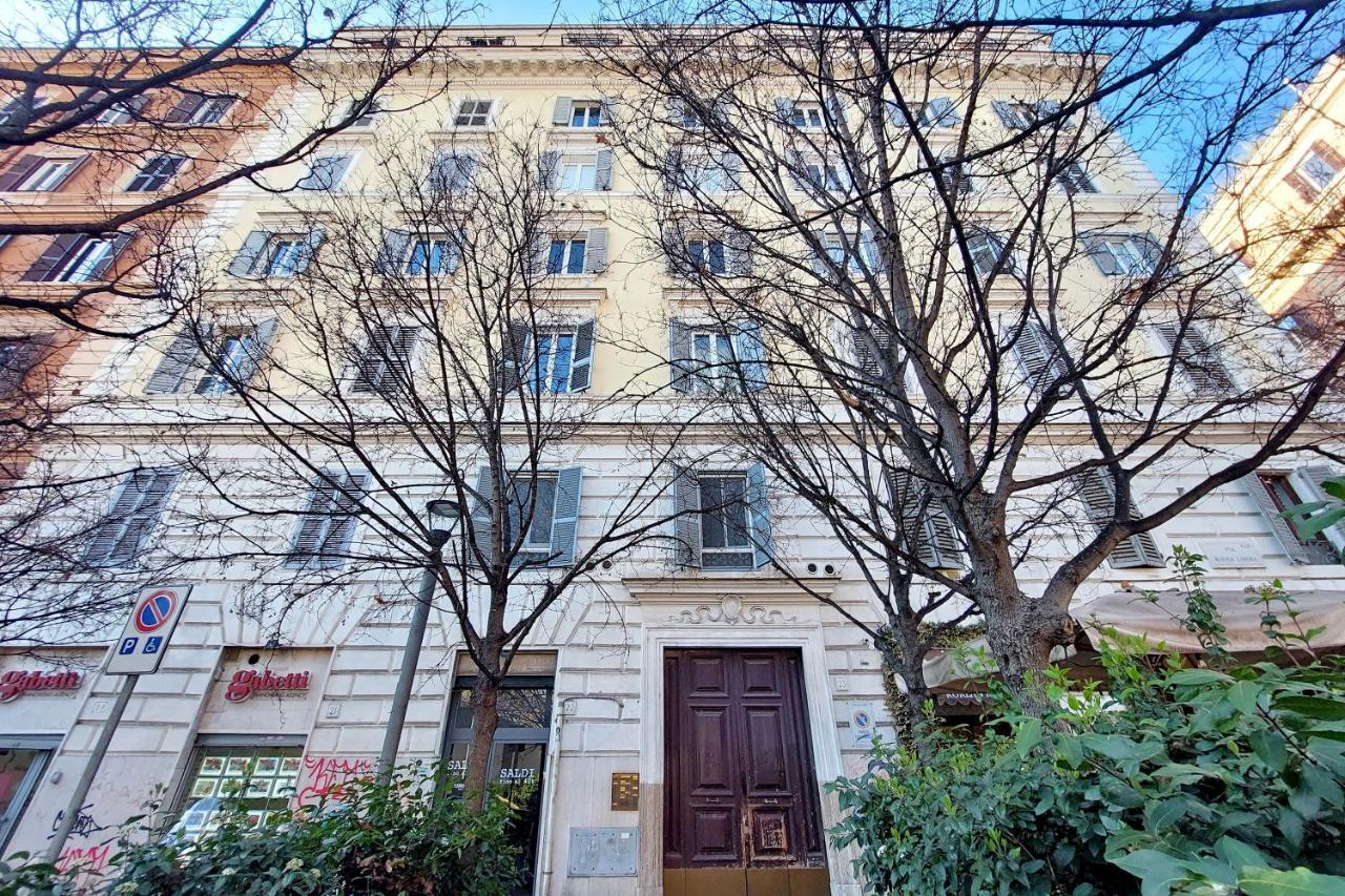 Domus Lou Elegante Appartamento In Trastevere Roma Ngoại thất bức ảnh